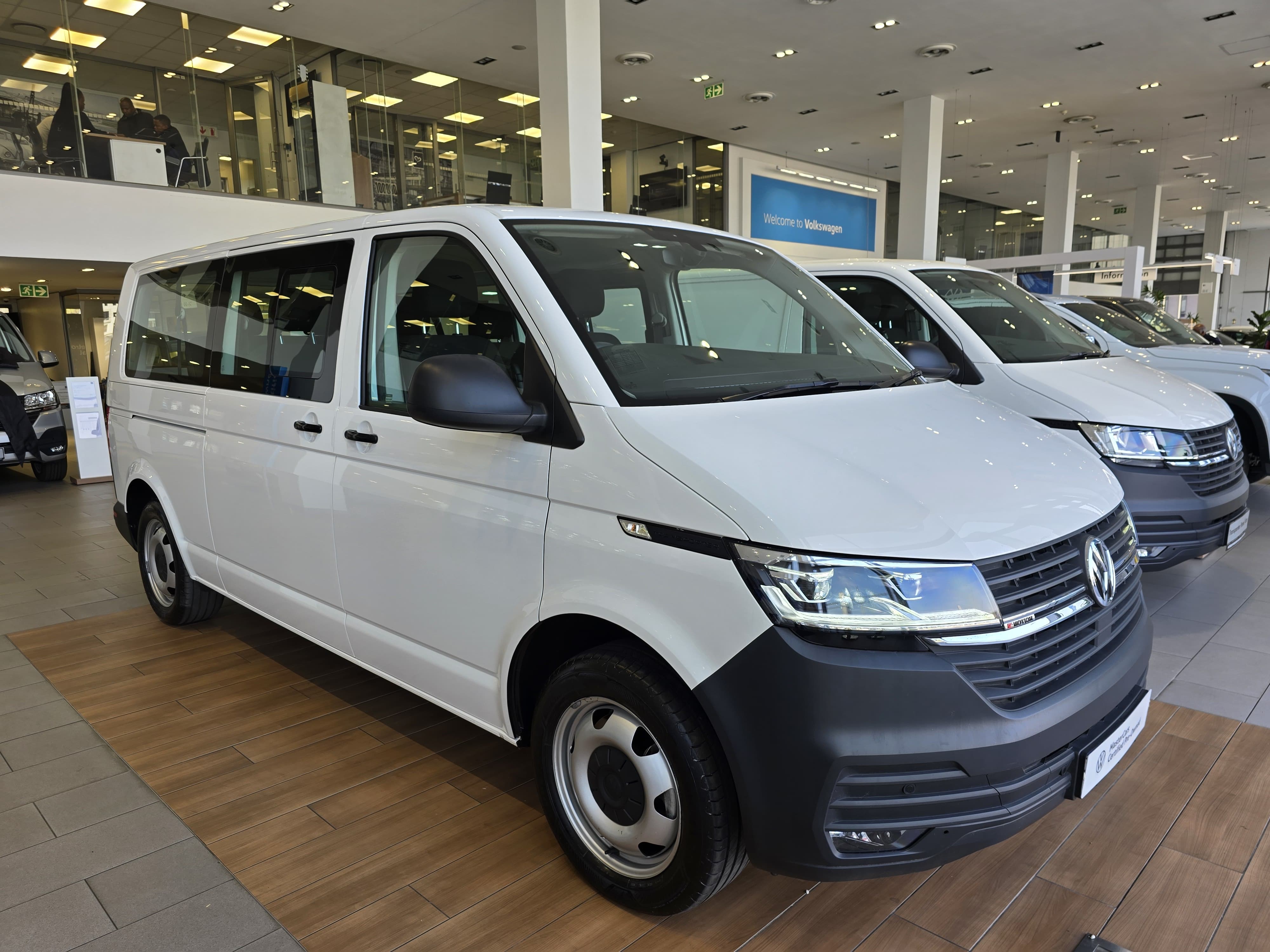 2022 Volkswagen Light Commercial Transporter Crew Bus  for sale - 1882011