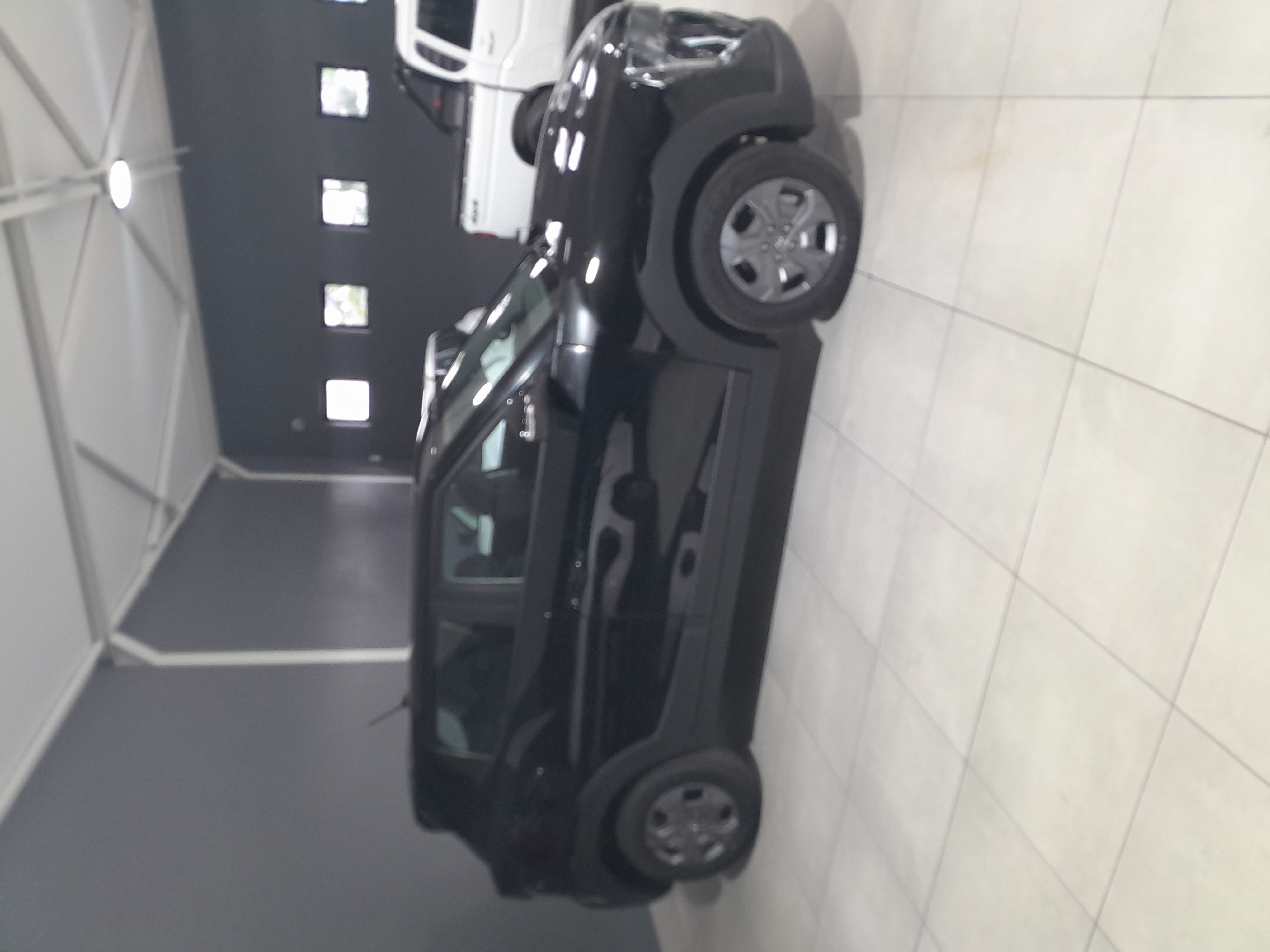 Mahindra XUV 3XO 1.2T AX7L Auto