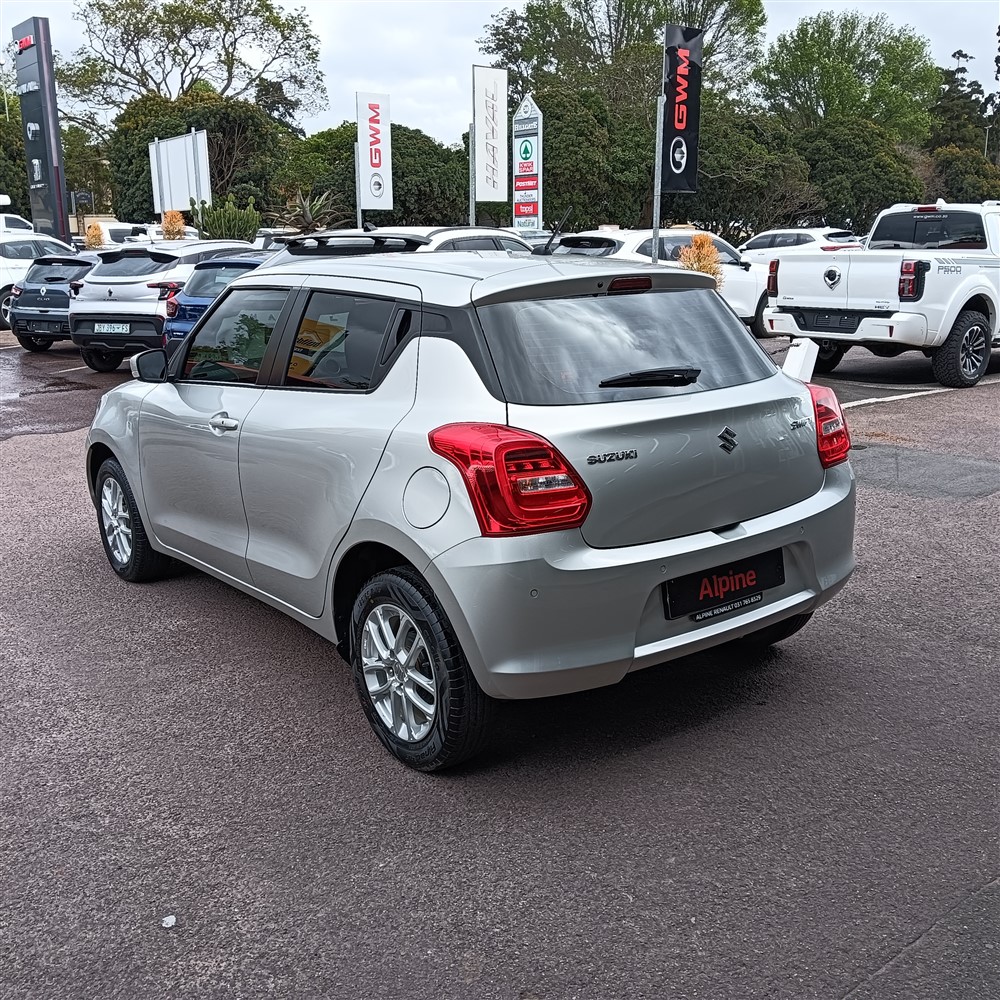 Manual Suzuki Swift 2021 for sale