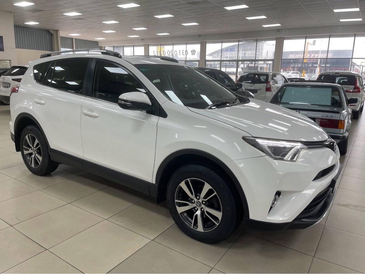 2018 Toyota RAV4  for sale - UM70956