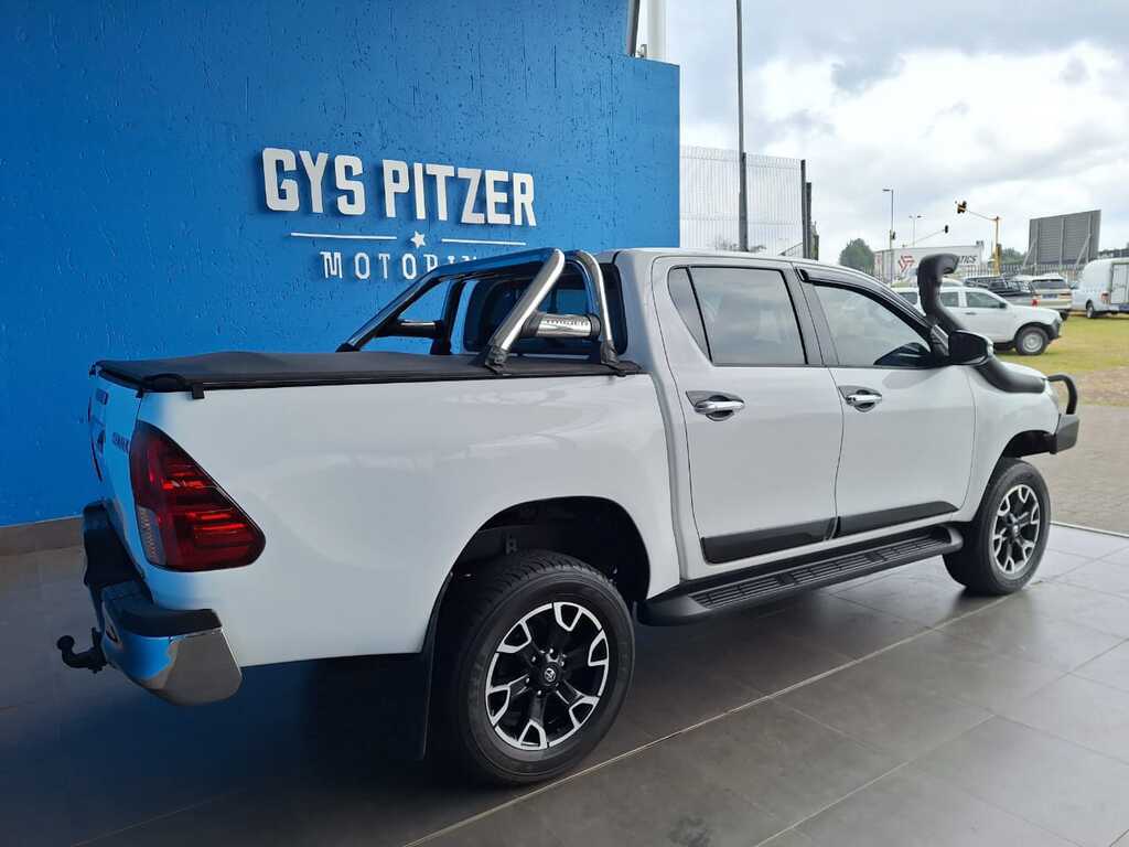Automatic Toyota Hilux Double Cab 2016 for sale