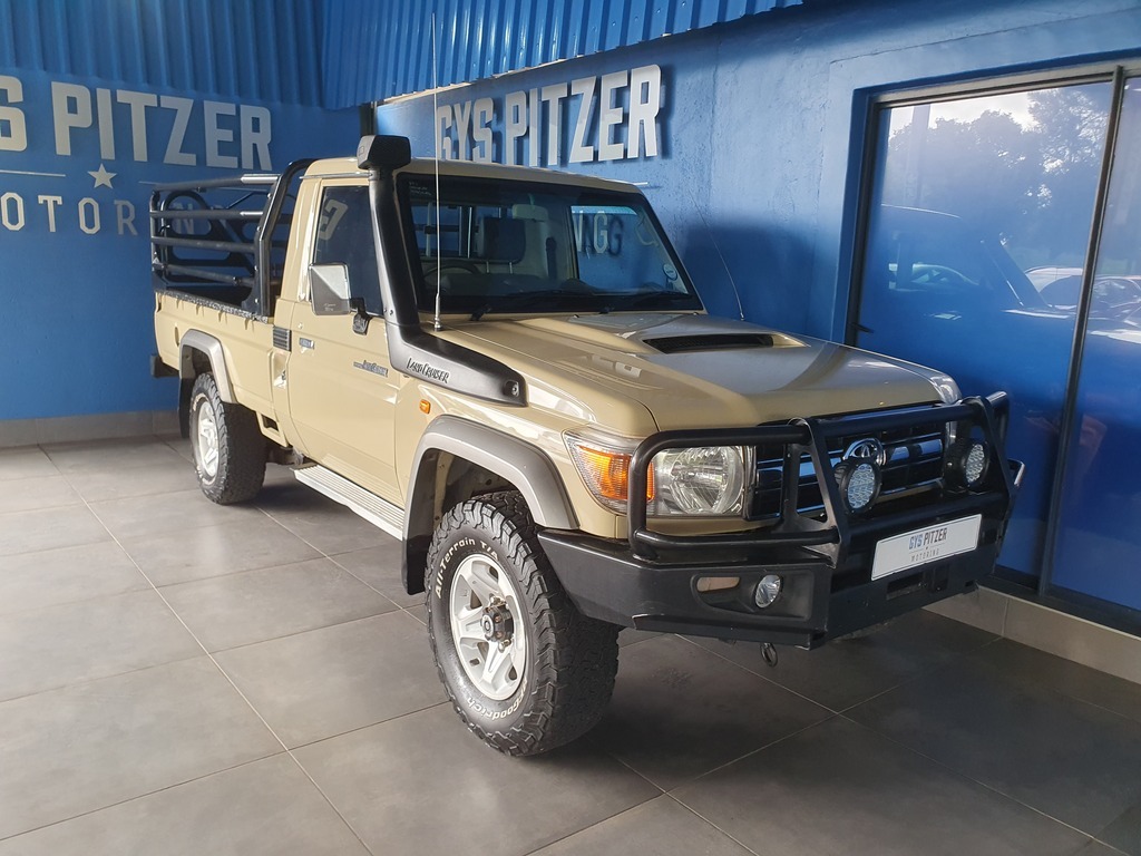 2016 Toyota Land Cruiser 79  for sale - WON12805