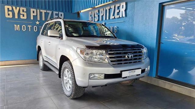 Toyota Land Cruiser 200 VX V8 TD Auto