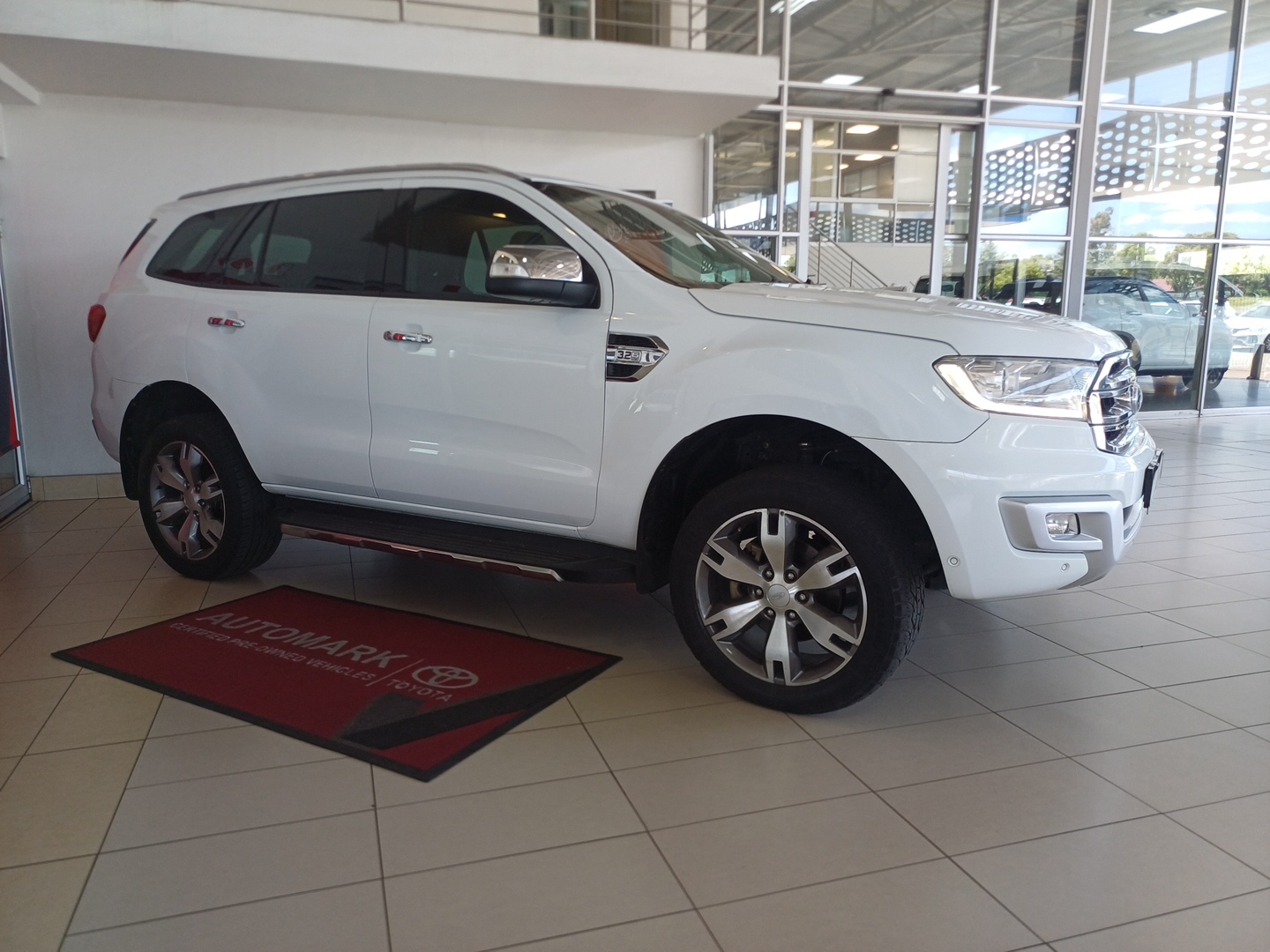 Ford Everest 3.2 TDCi XLT 4x4 Auto