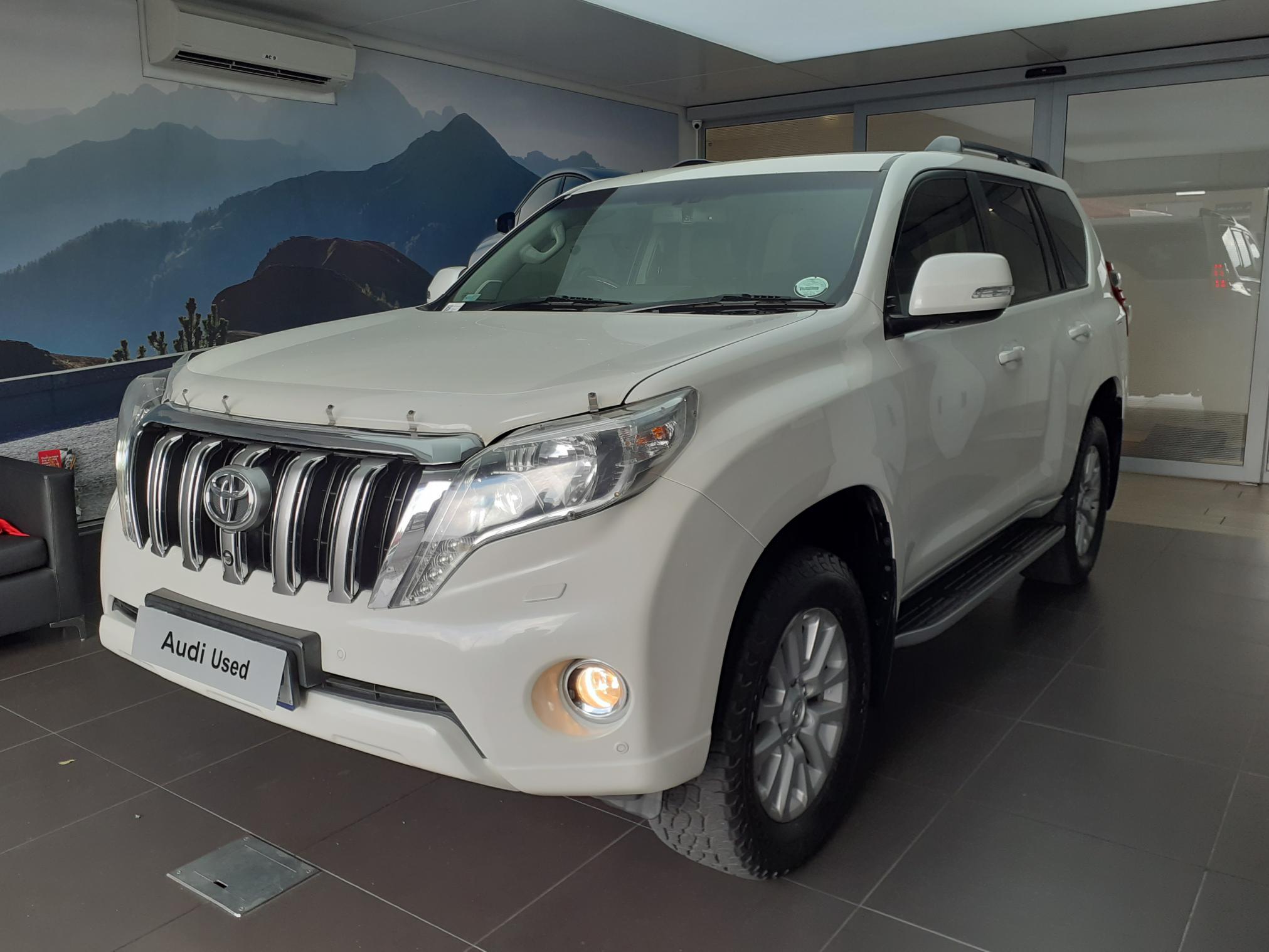 2015 Toyota Land Cruiser Prado  for sale - 0489UNF0083902