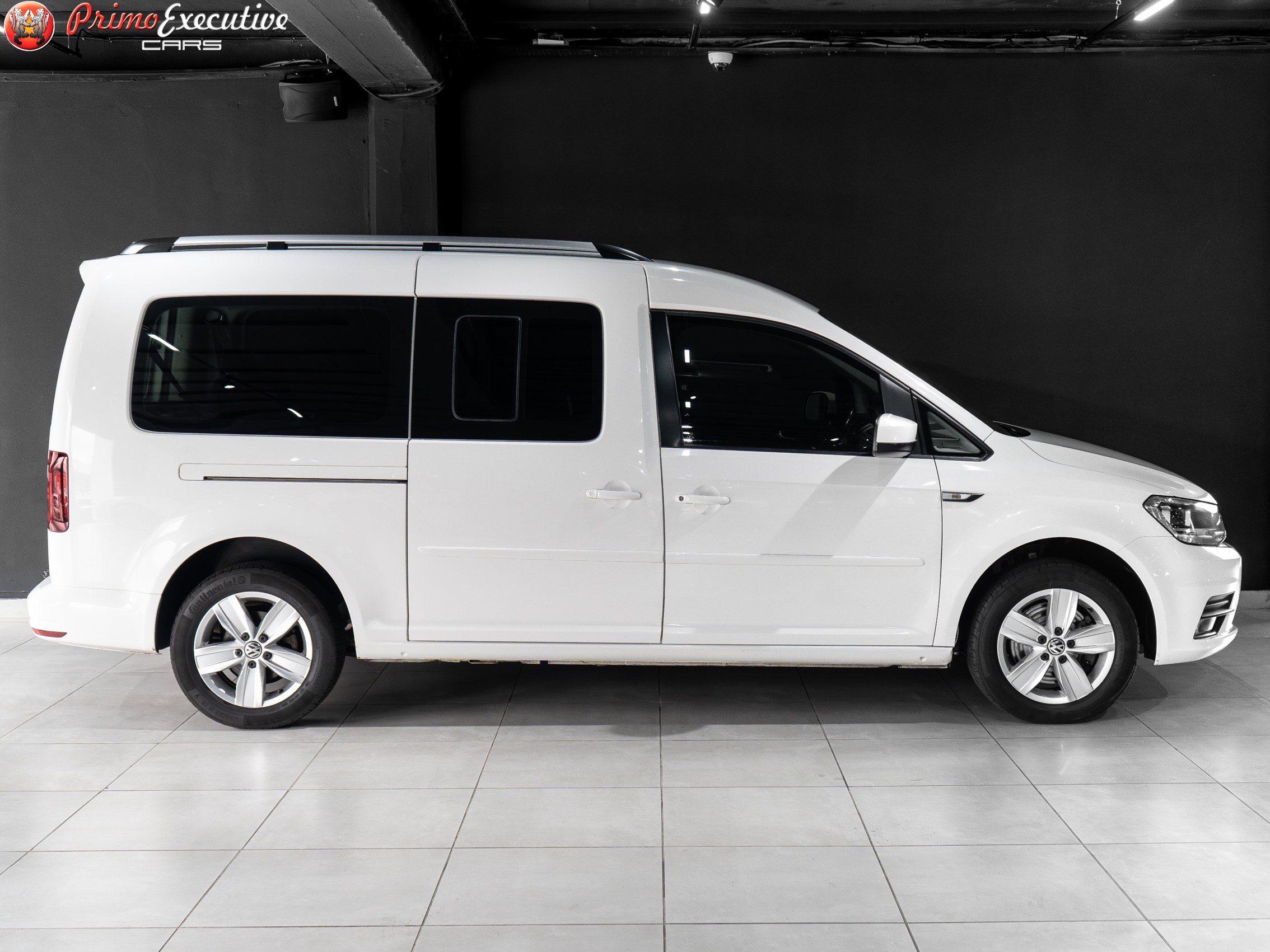 Used 2020 Volkswagen Caddy Crew Bus for sale in Edenvale Gauteng - ID ...