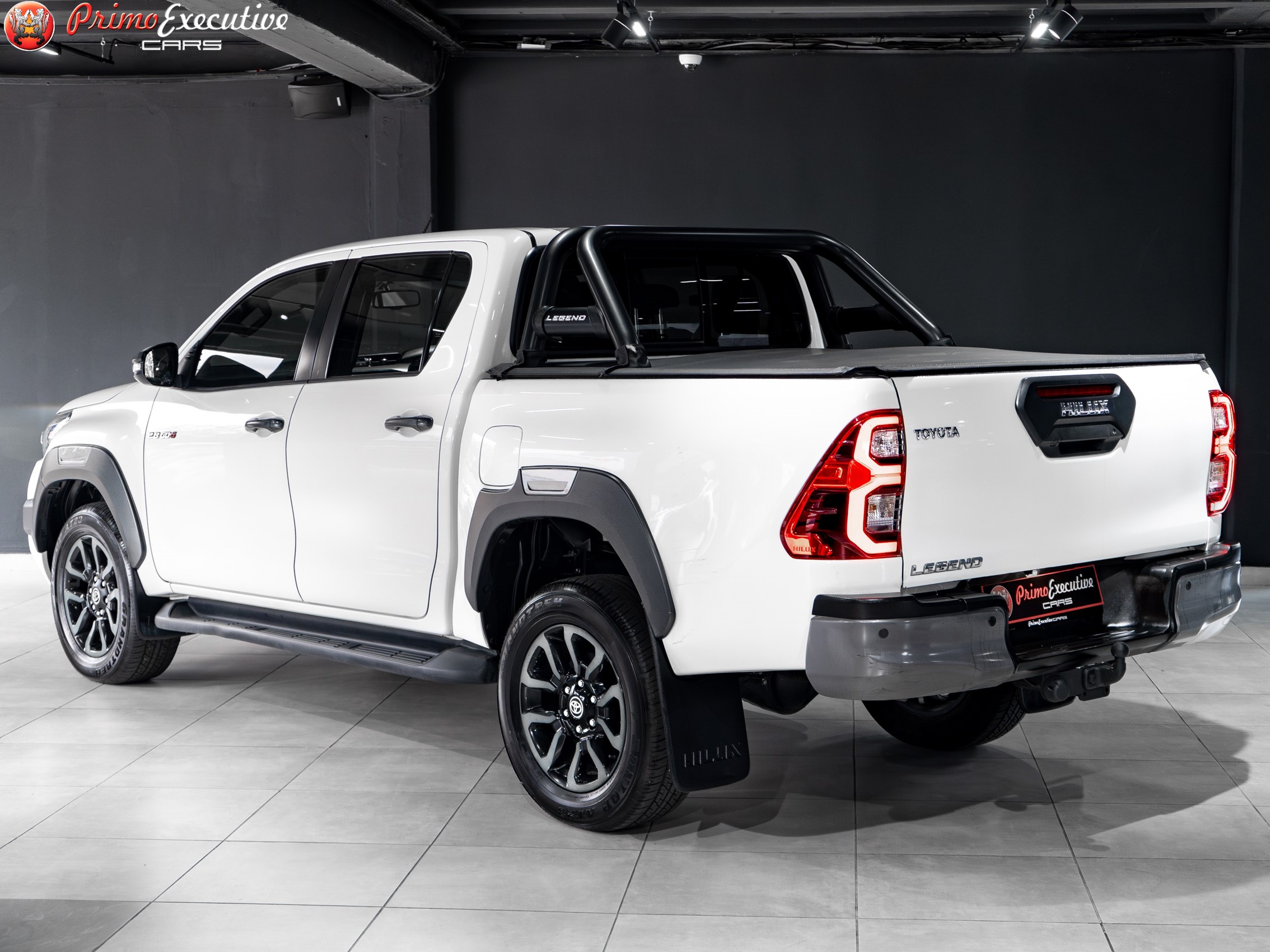Automatic Toyota Hilux Double Cab 2021 for sale