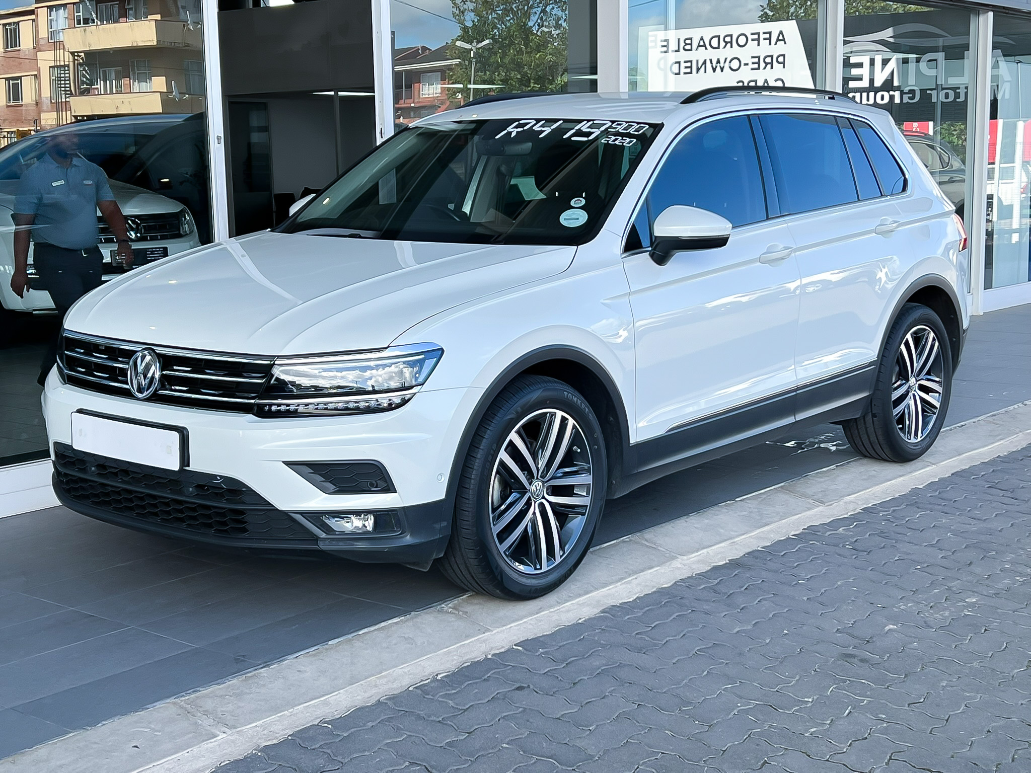 2020 Volkswagen Tiguan  for sale - 154787/1