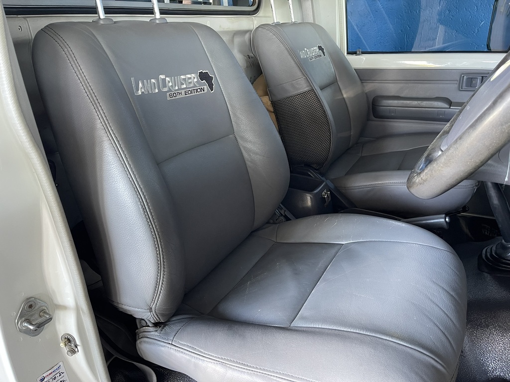 Toyota Land Cruiser 79 2012  for sale