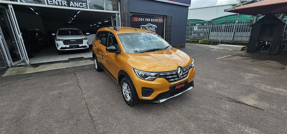 2022 Renault Triber  for sale - 314795/2