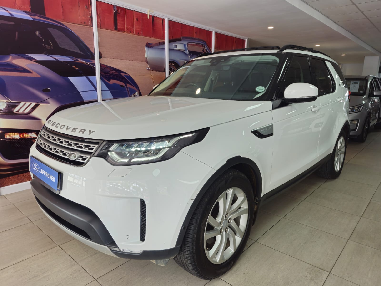 2020 Land Rover Discovery  for sale - UF71256