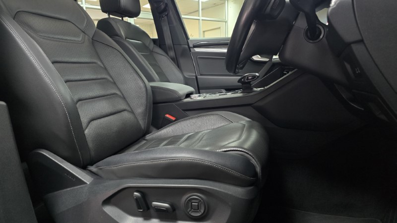 Volkswagen Touareg 2021 SUV for sale