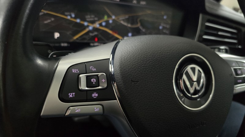 Automatic Volkswagen Touareg 2021 for sale