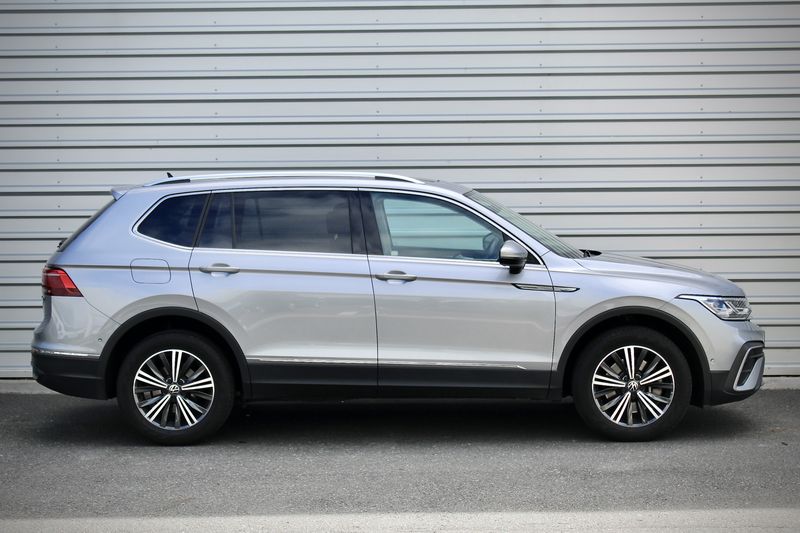 Demo Volkswagen Tiguan Allspace 2023 for sale