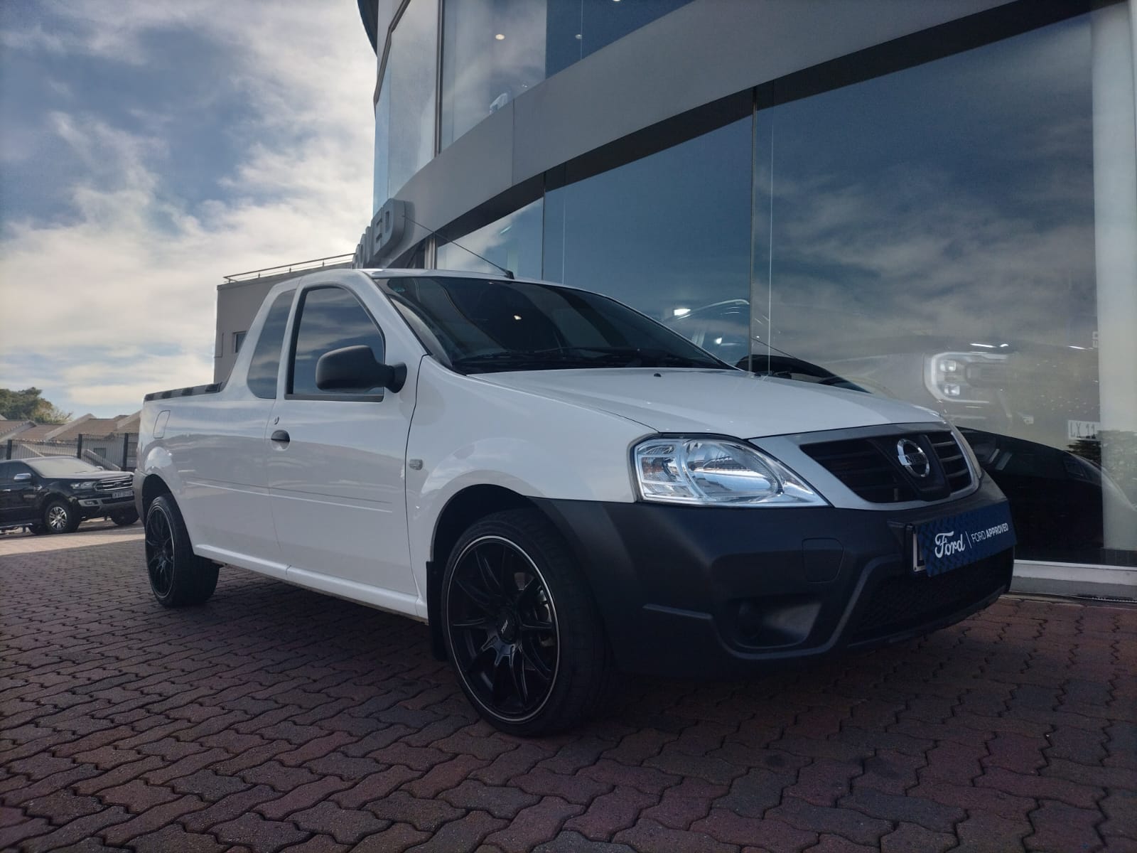 2023 Nissan NP200  for sale - UF71145