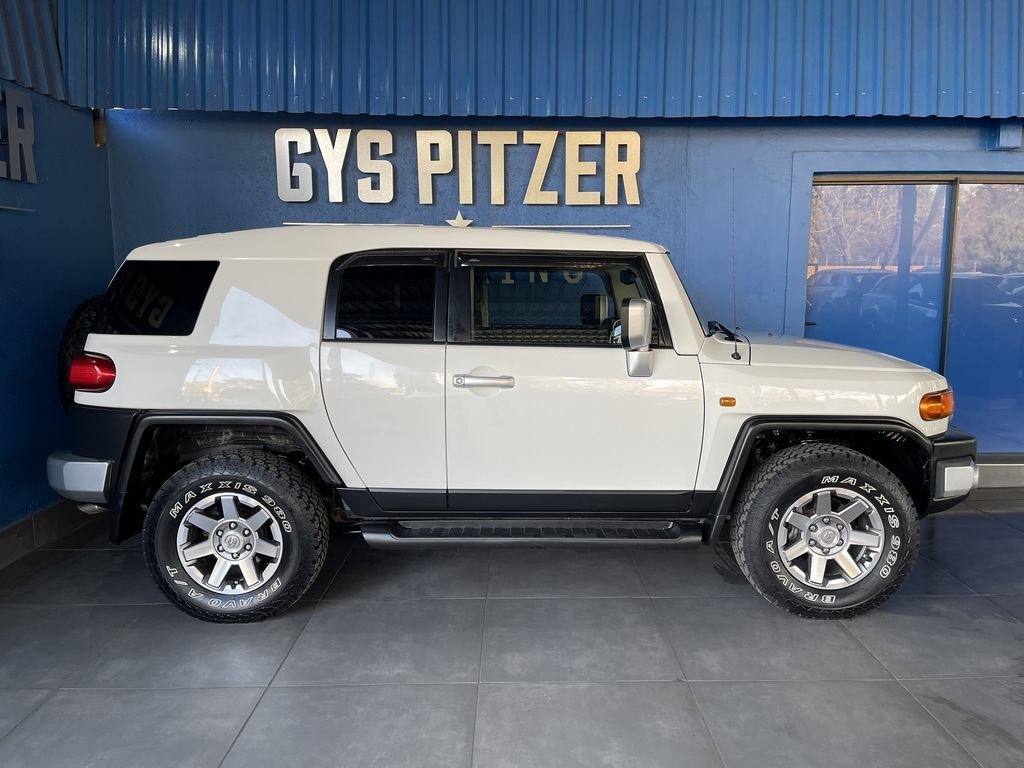 Toyota FJ Cruiser 2016 for sale in Gauteng, Pretoria