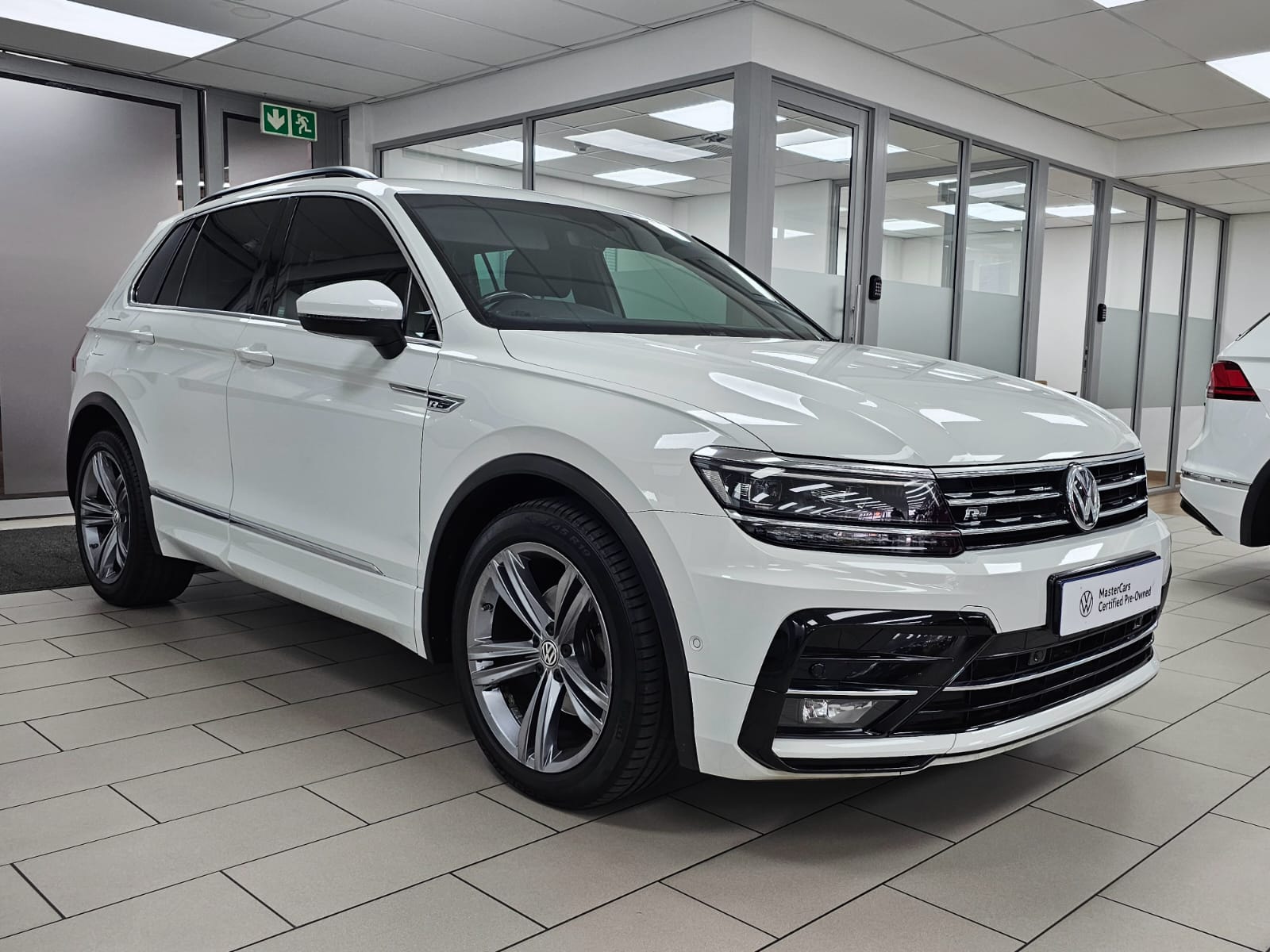 2019 Volkswagen Tiguan  for sale - 01HVUVW816083