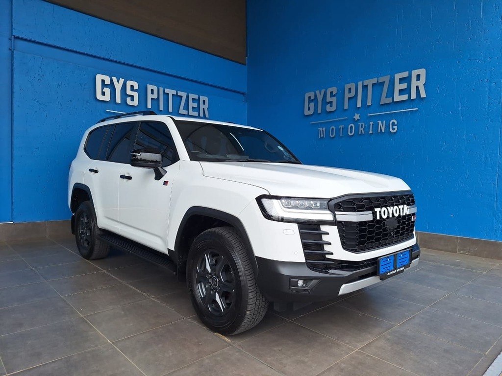 Toyota Land Cruiser 300 V6 3.5T GR-S