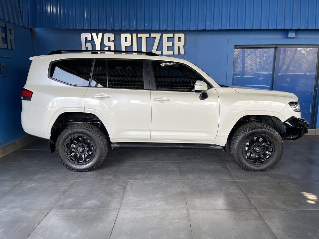 Toyota Land Cruiser 300 2024 for sale in Gauteng, Pretoria