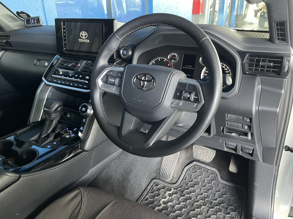 Used Toyota Land Cruiser 300 2024 for sale