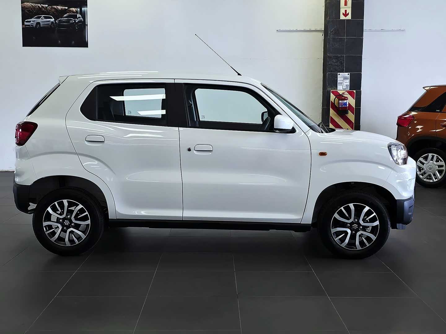Manual Suzuki S-Presso 2025 for sale