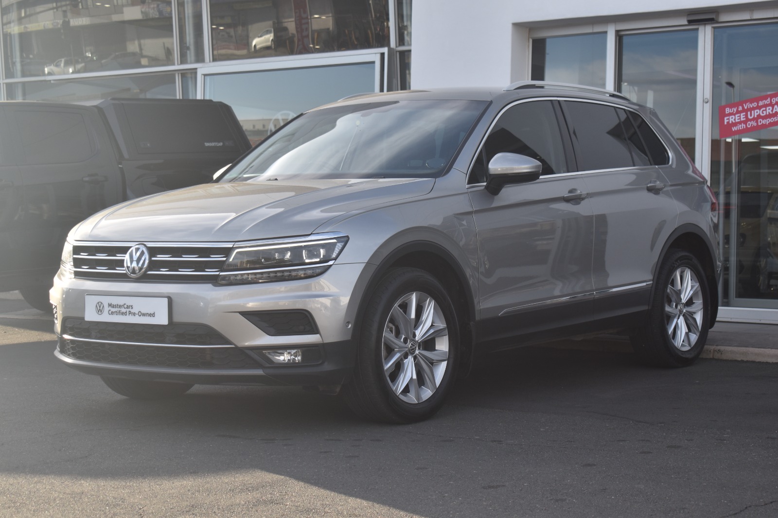 2018 Volkswagen Tiguan  for sale - 8002-323800