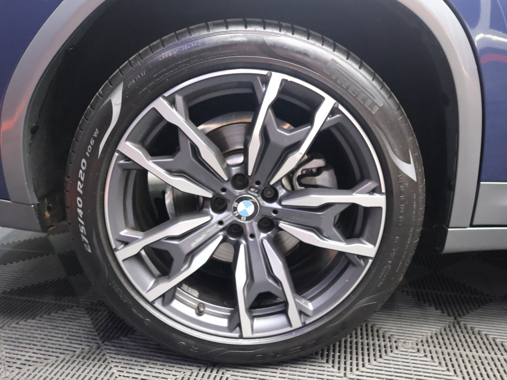2019 BMW X4 xDrive20d — image 7