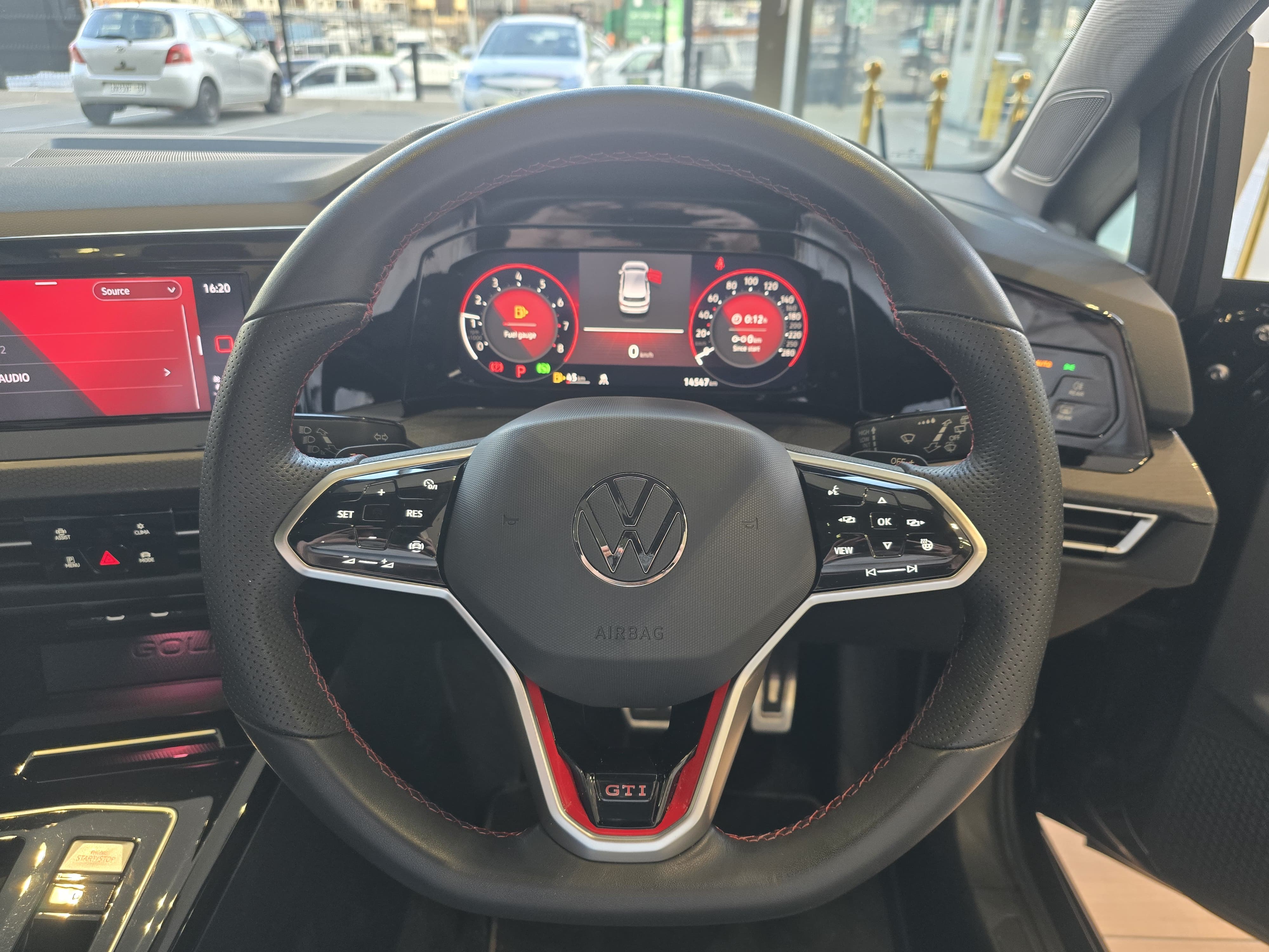 DSG Volkswagen Golf 8 2024 for sale