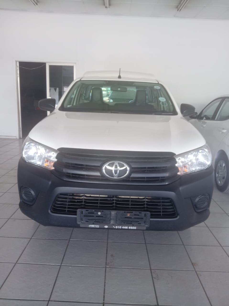 Toyota Hilux 2.4 GD Aircon Single Cab II