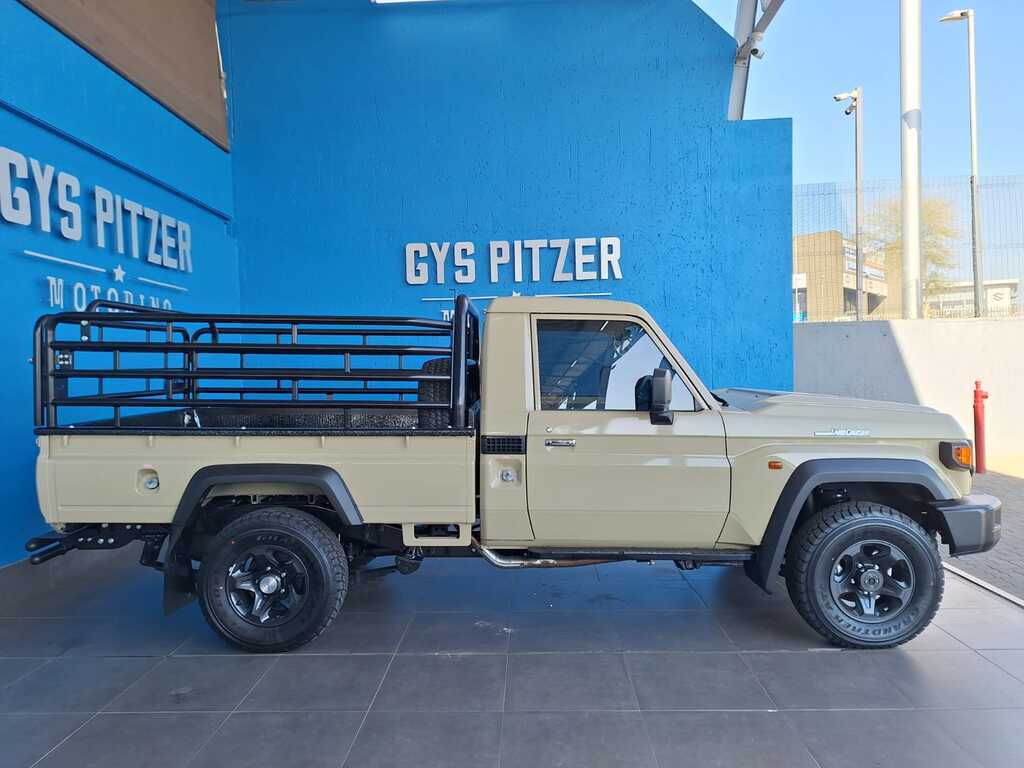 Toyota Land Cruiser 79 2025  for sale