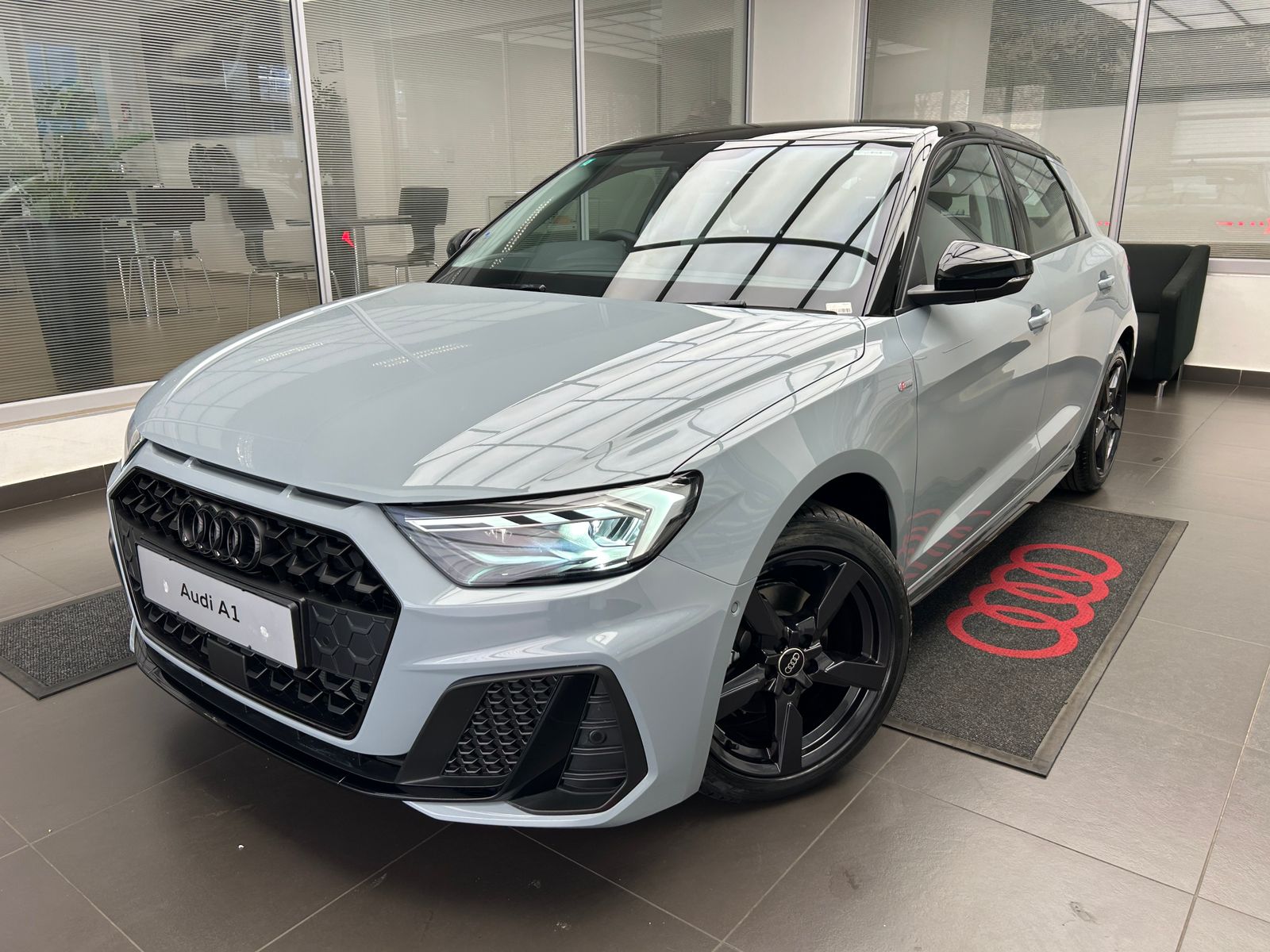 Audi A1 Sportback 1.0 T FSi Black Edition S-tronic (30 TFSI)