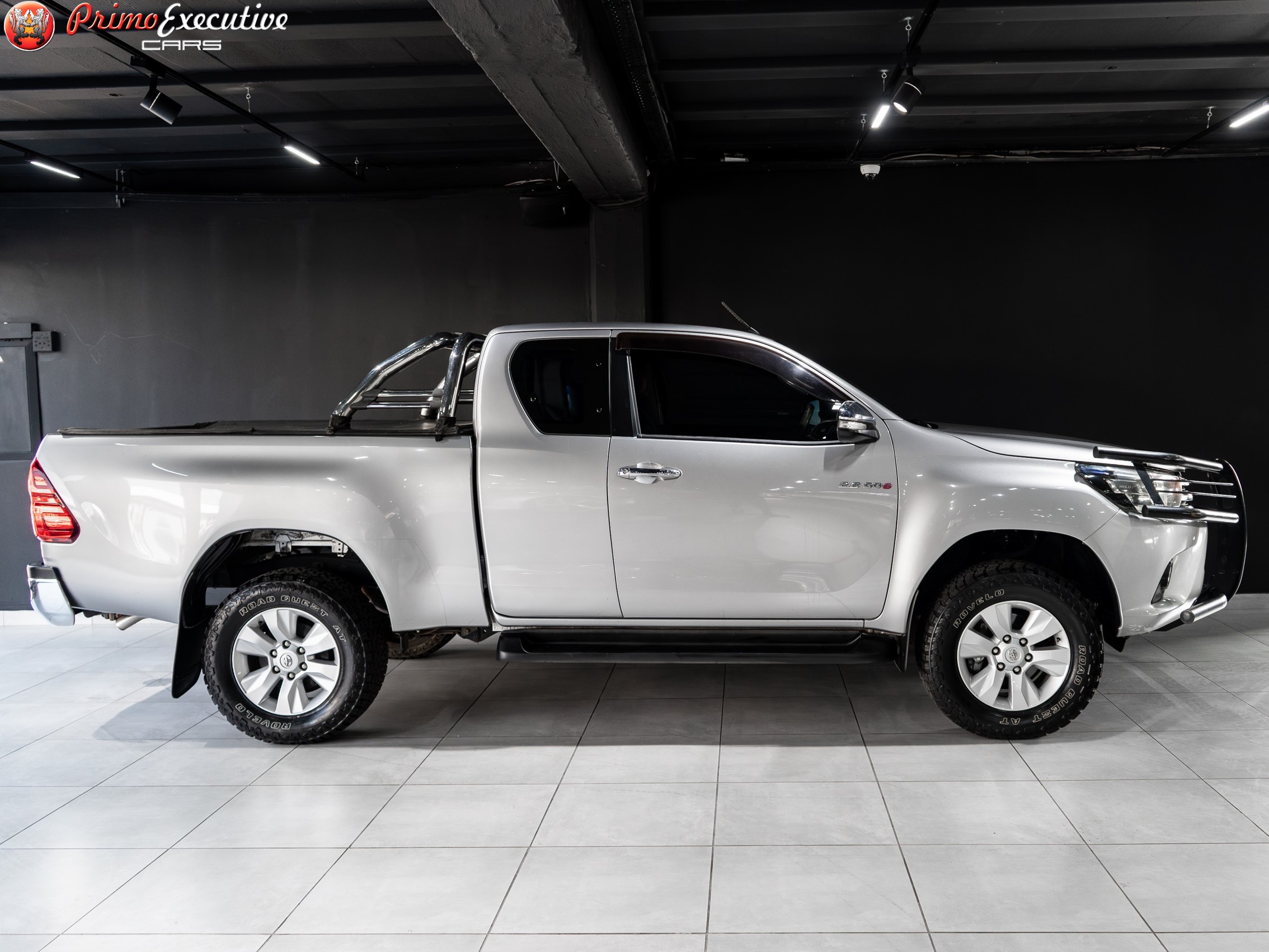 Used Toyota Hilux Xtra Cab 2017 for sale