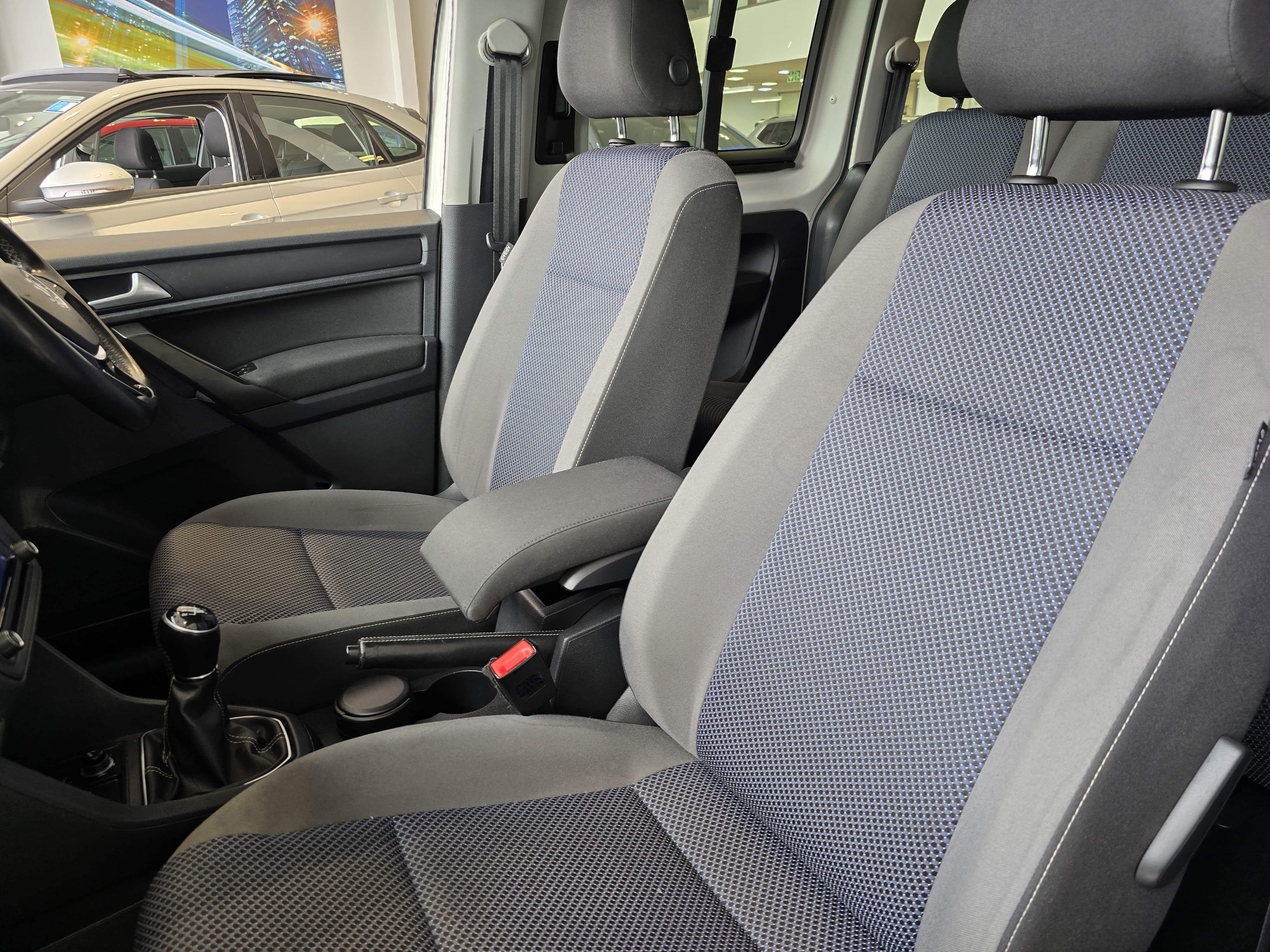 Volkswagen Light Commercial Caddy Trendline and Alltrack 2020 MPV for sale