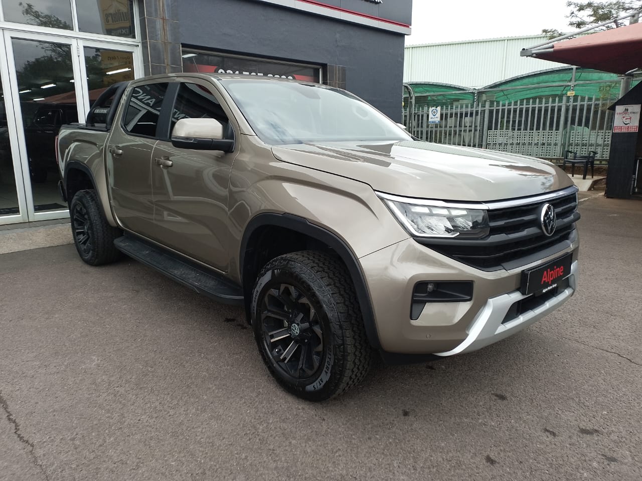 2024 Volkswagen Light Commercial Amarok  for sale - 325213/1