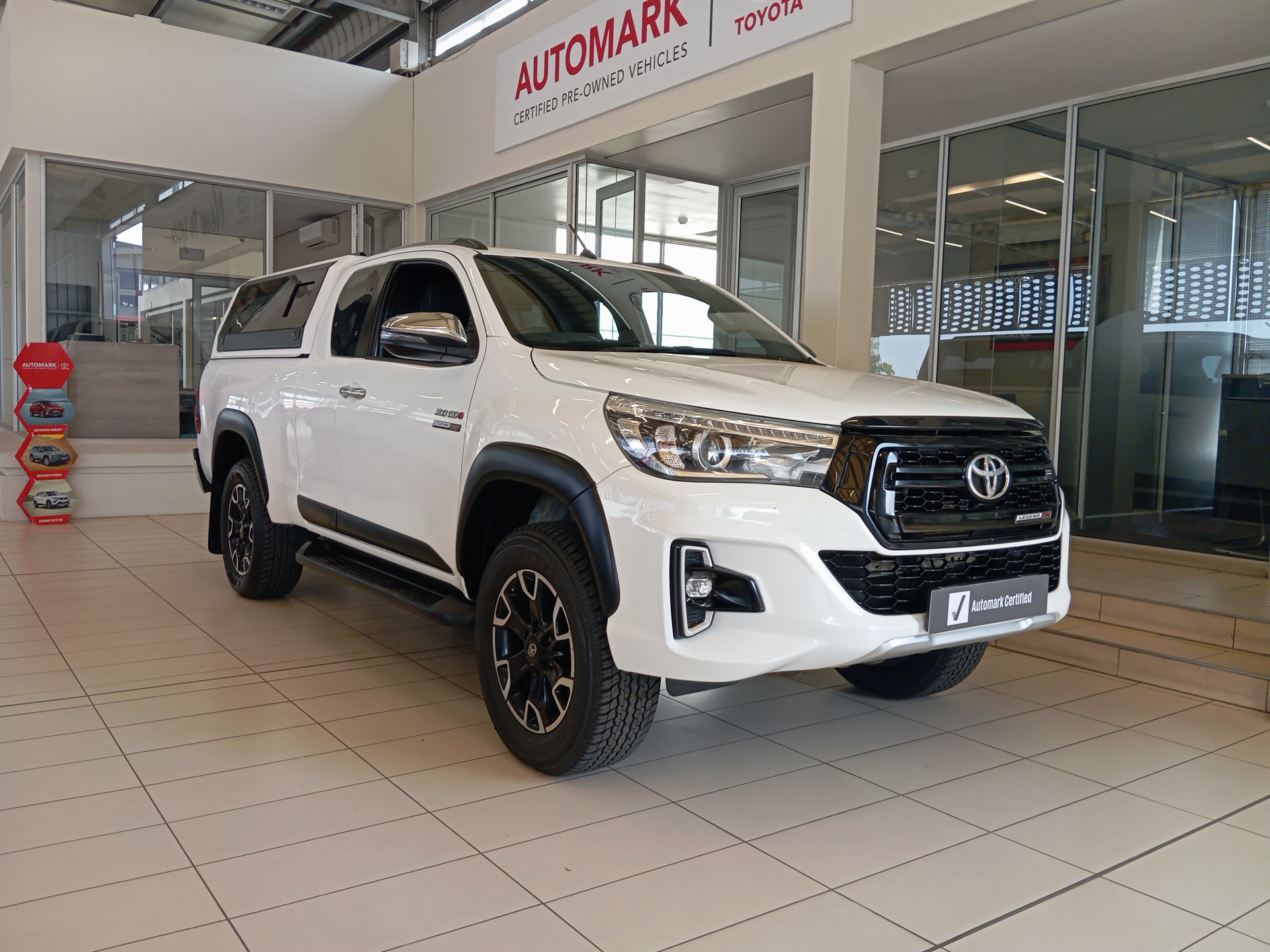 Toyota Hilux 2.8 GD-6 RB Raider Extra Cab Auto 4x4