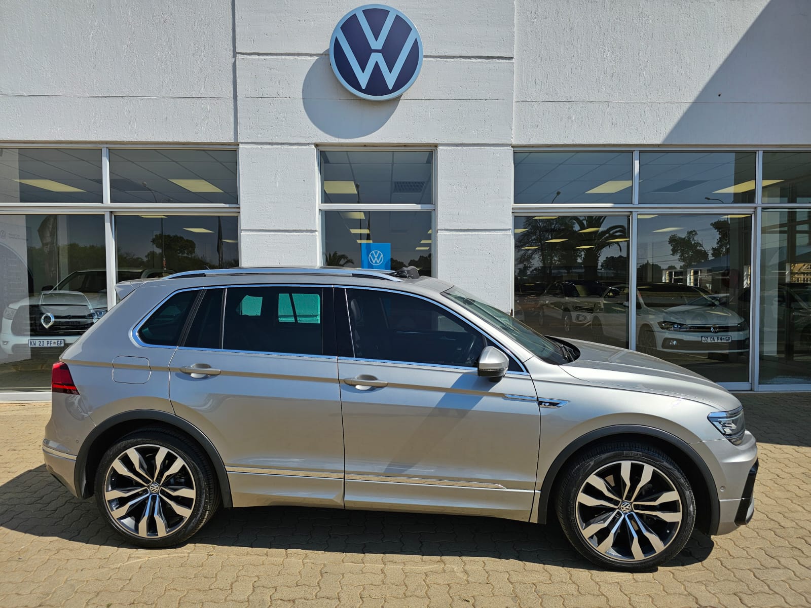 Volkswagen (VW) Tiguan 2.0 TDi Highline 4Motion DSG