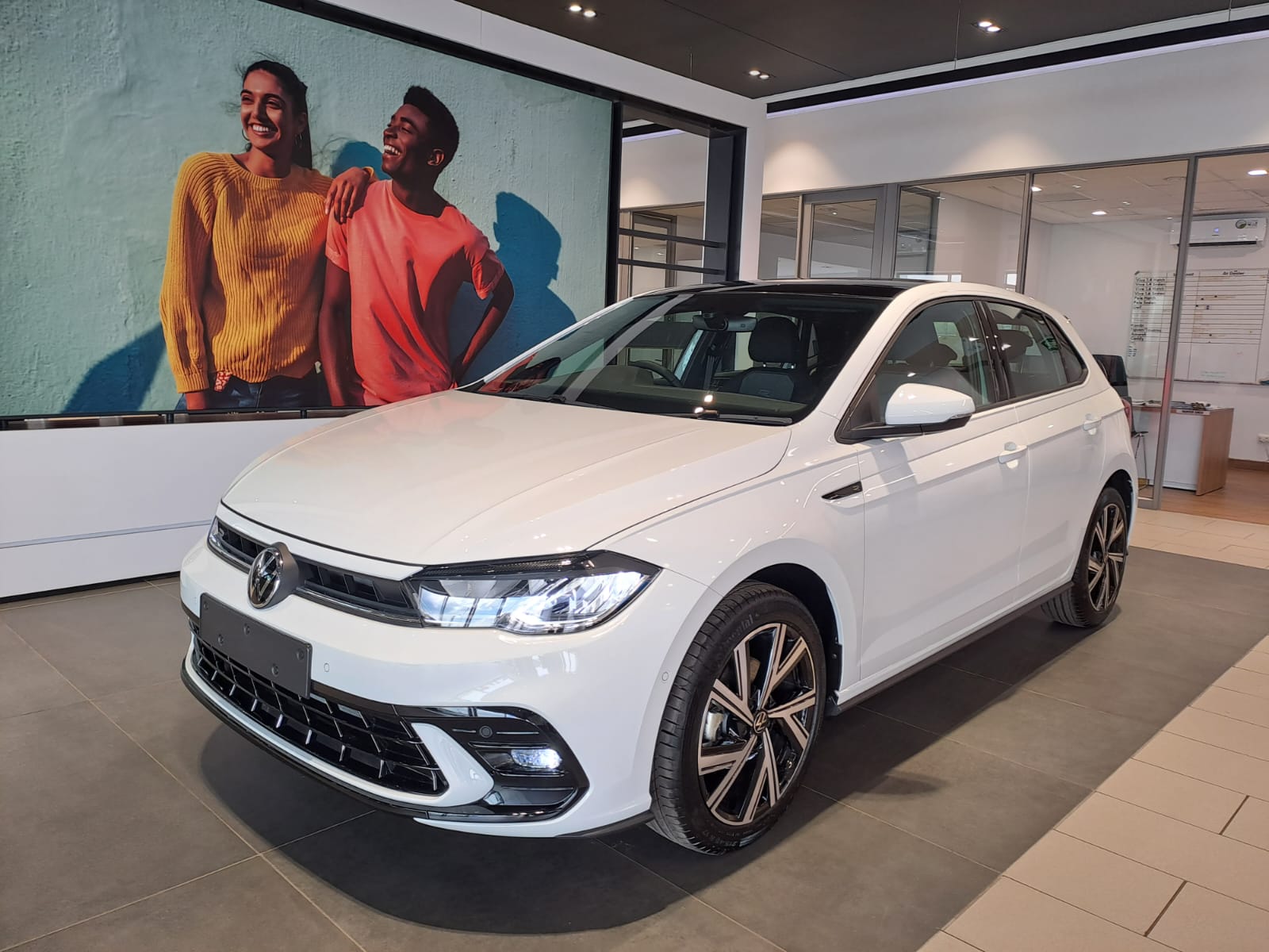 Volkswagen (VW) Polo 1.0 TSi R-Line (85kW)