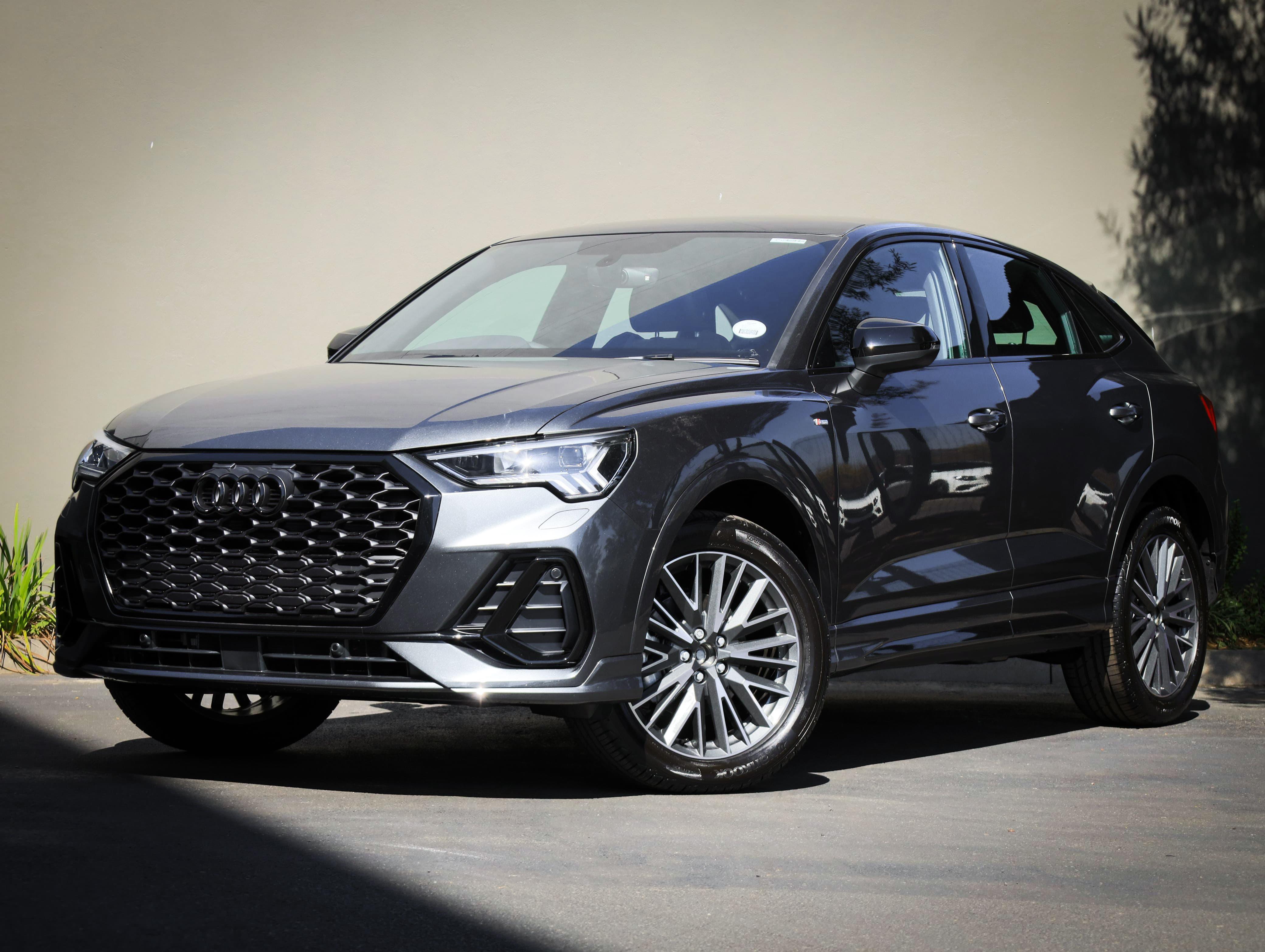 Audi Q3 Sportback (35 TDI) S-Tronic Black Edition