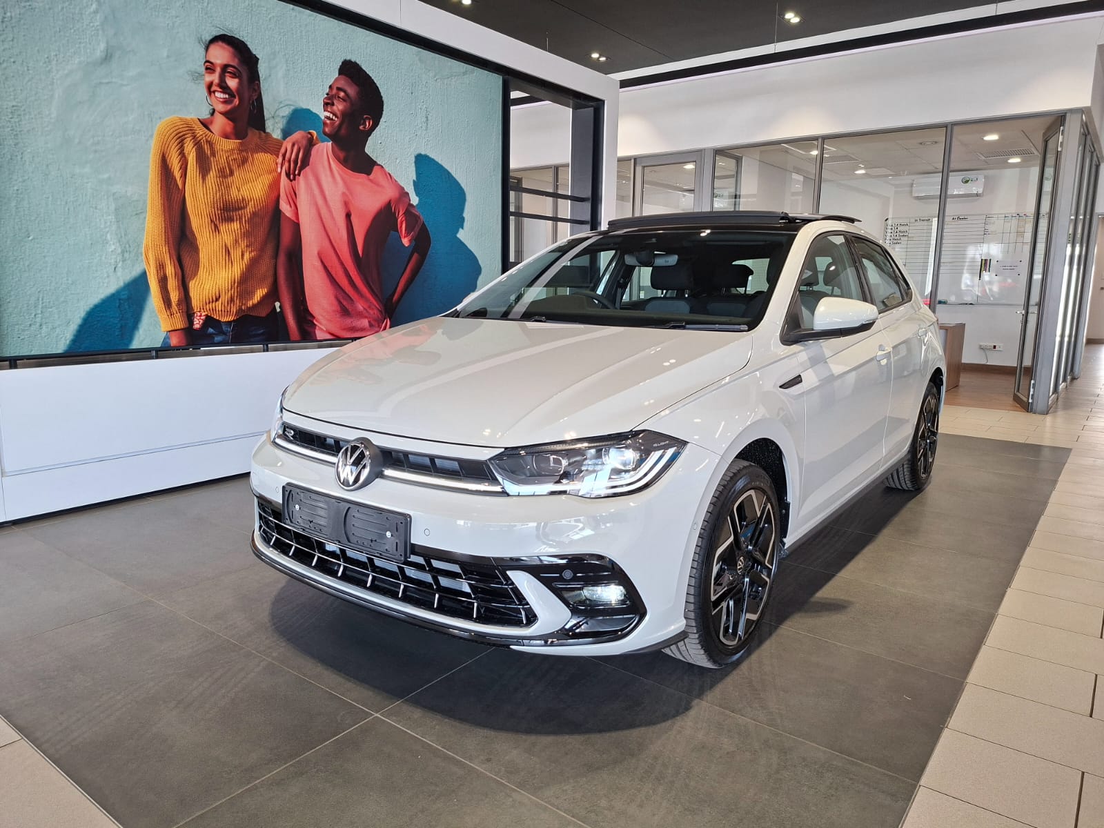 Volkswagen (VW) Polo 1.0 TSi R-Line (85kW)