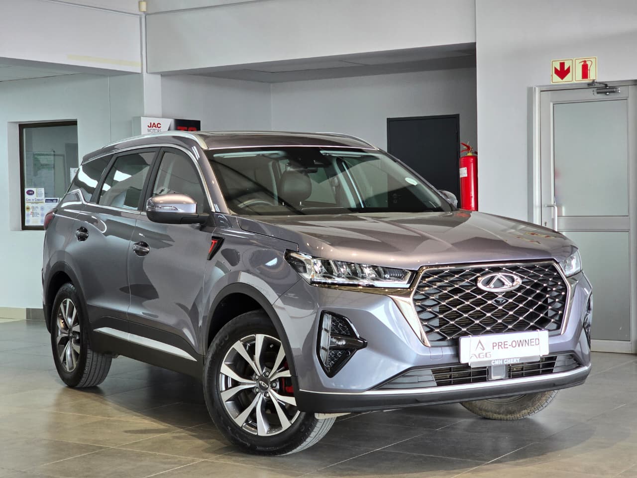 CAREERING / GUILTY PARTIES 07【SILVER】 2023 Chery Tiggo 7 Pro 1.5T Executive CVT Q2FyTGlzdGluZzo1MTkyMDc