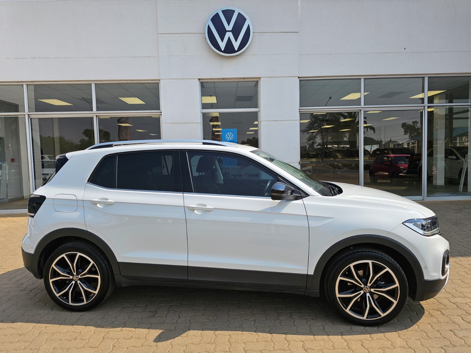 Volkswagen (VW) T-Cross 1.0 TSI (85 kW) Highline DSG