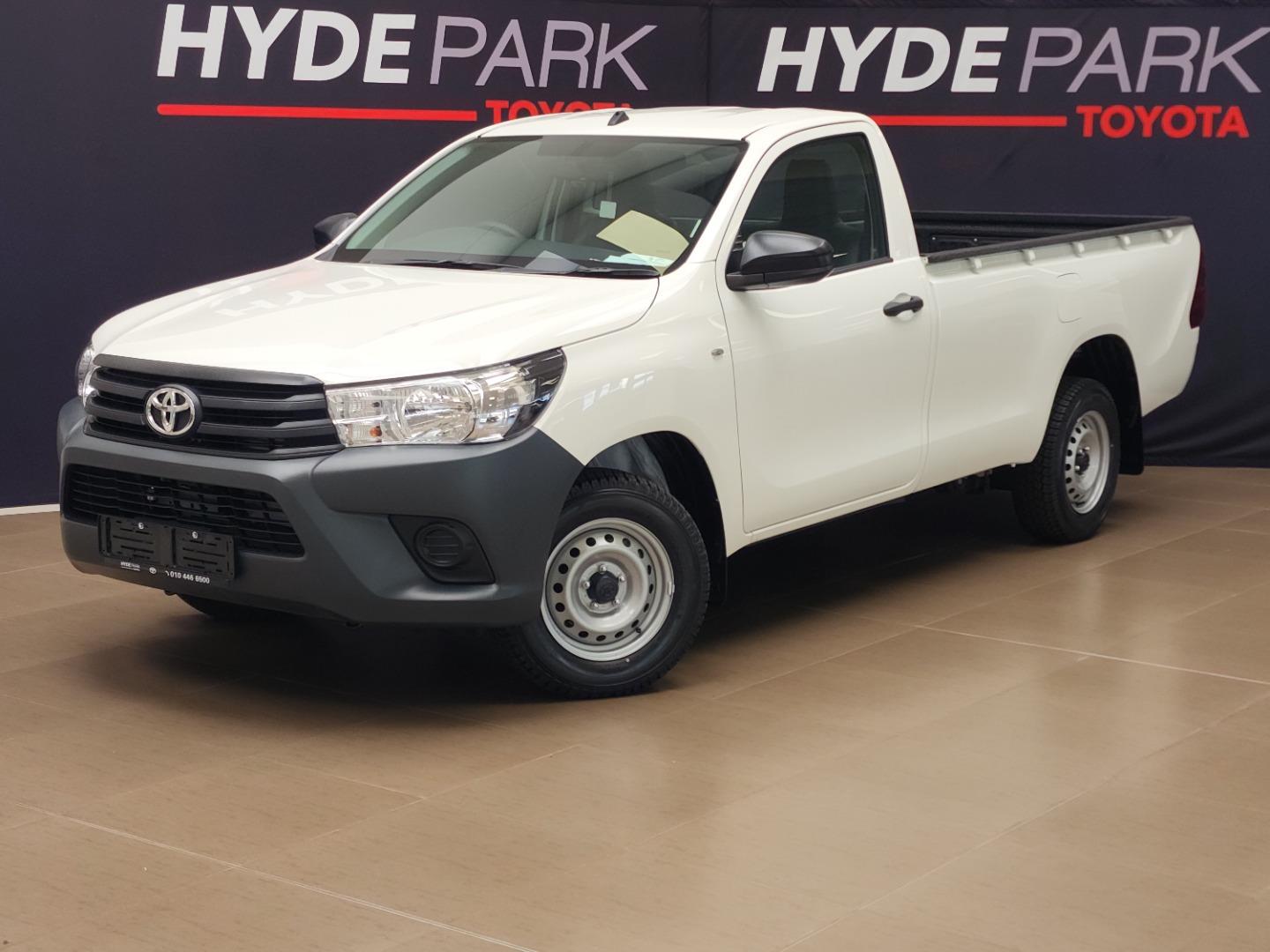 Toyota Hilux 2.4 GD Aircon Single Cab II