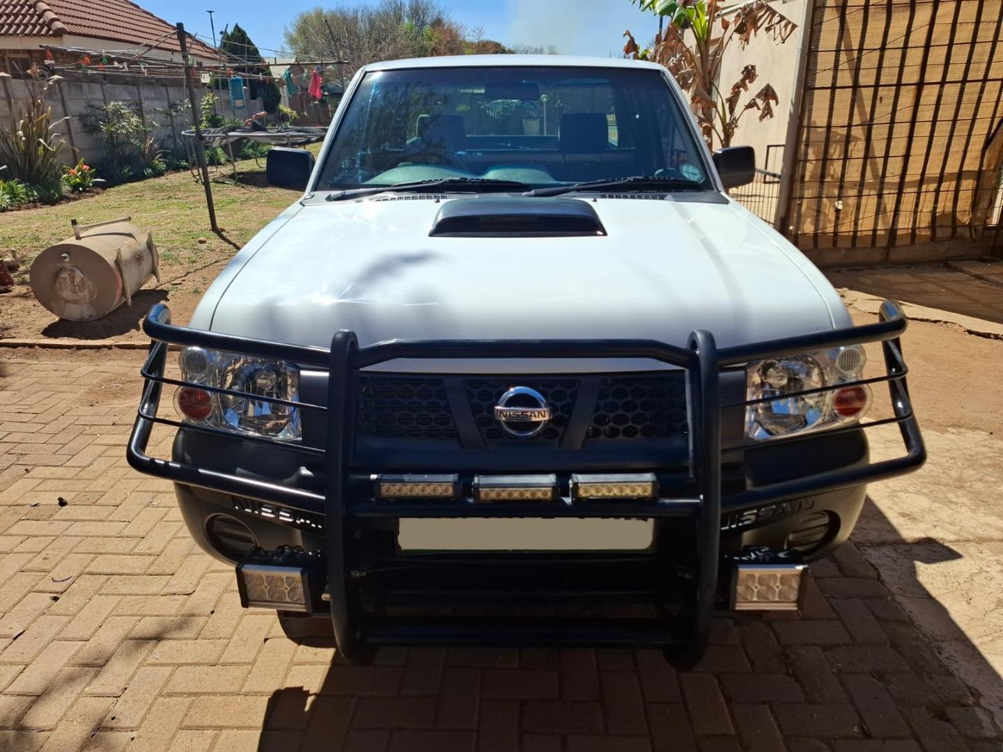 Nissan Hardbody NP300 2.5 TDi LWB Single Cab