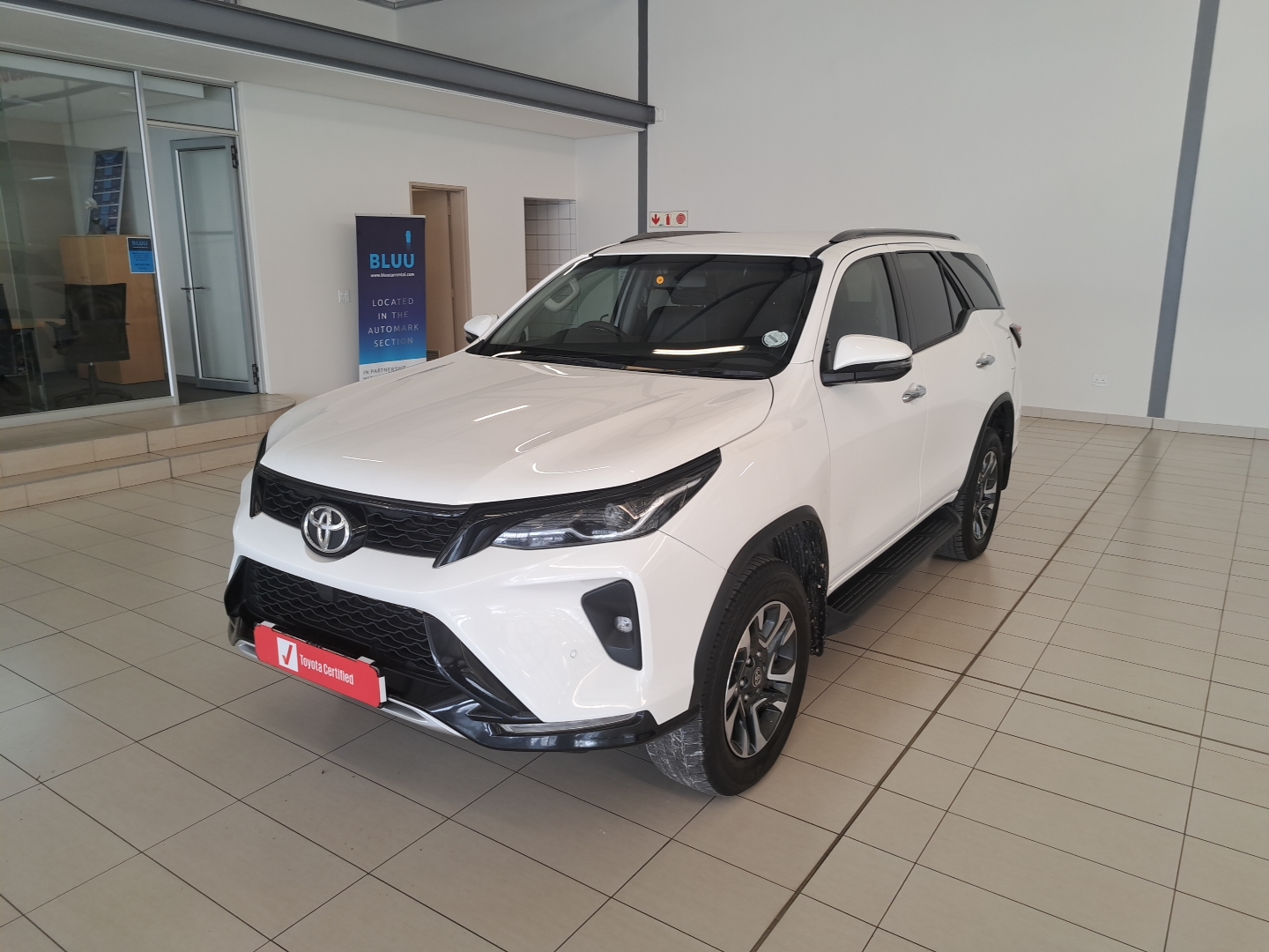 Toyota Fortuner VI 2.4GD-6 Auto 4x4