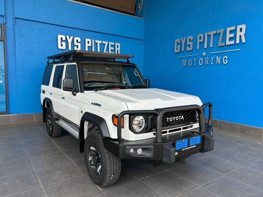Toyota Land Cruiser 76 2.8 GD-6 VX S/W Auto
