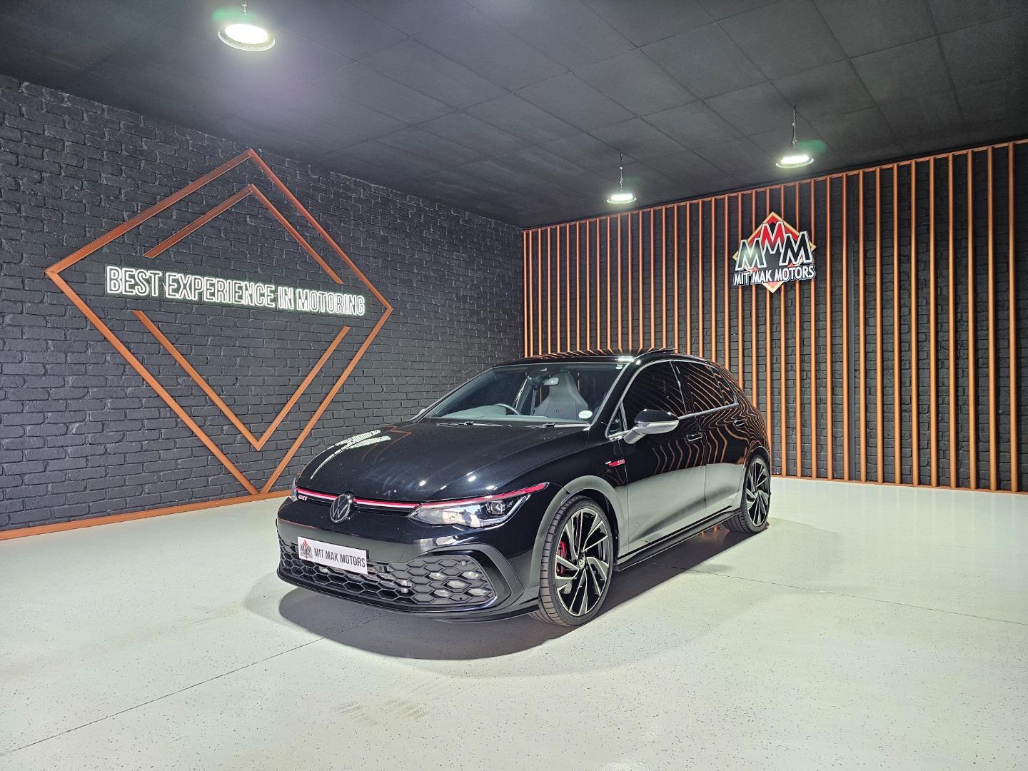 Volkswagen (VW) Golf 8 GTi 2.0 TSi DSG