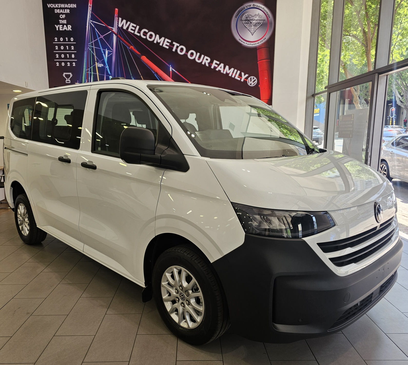 2025 Volkswagen Light Commercial Transporter Kombi  for sale - 8162380