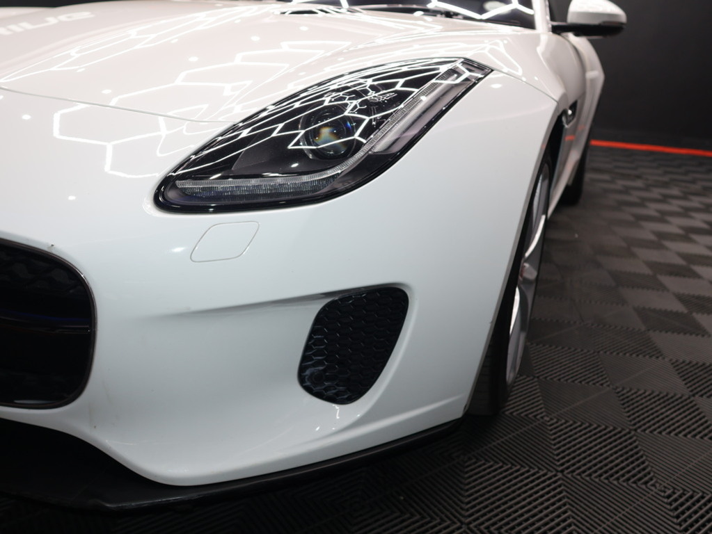 2018 Jaguar F-Type Coupe 221kW — image 5