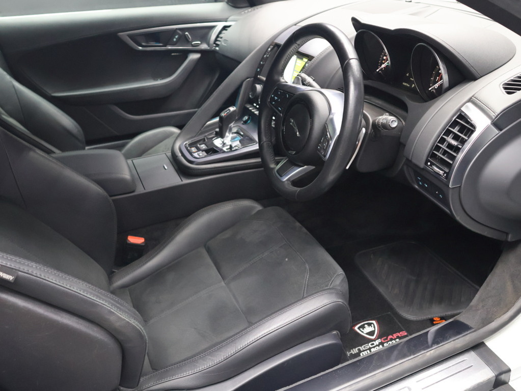 2018 Jaguar F-Type Coupe 221kW — image 8