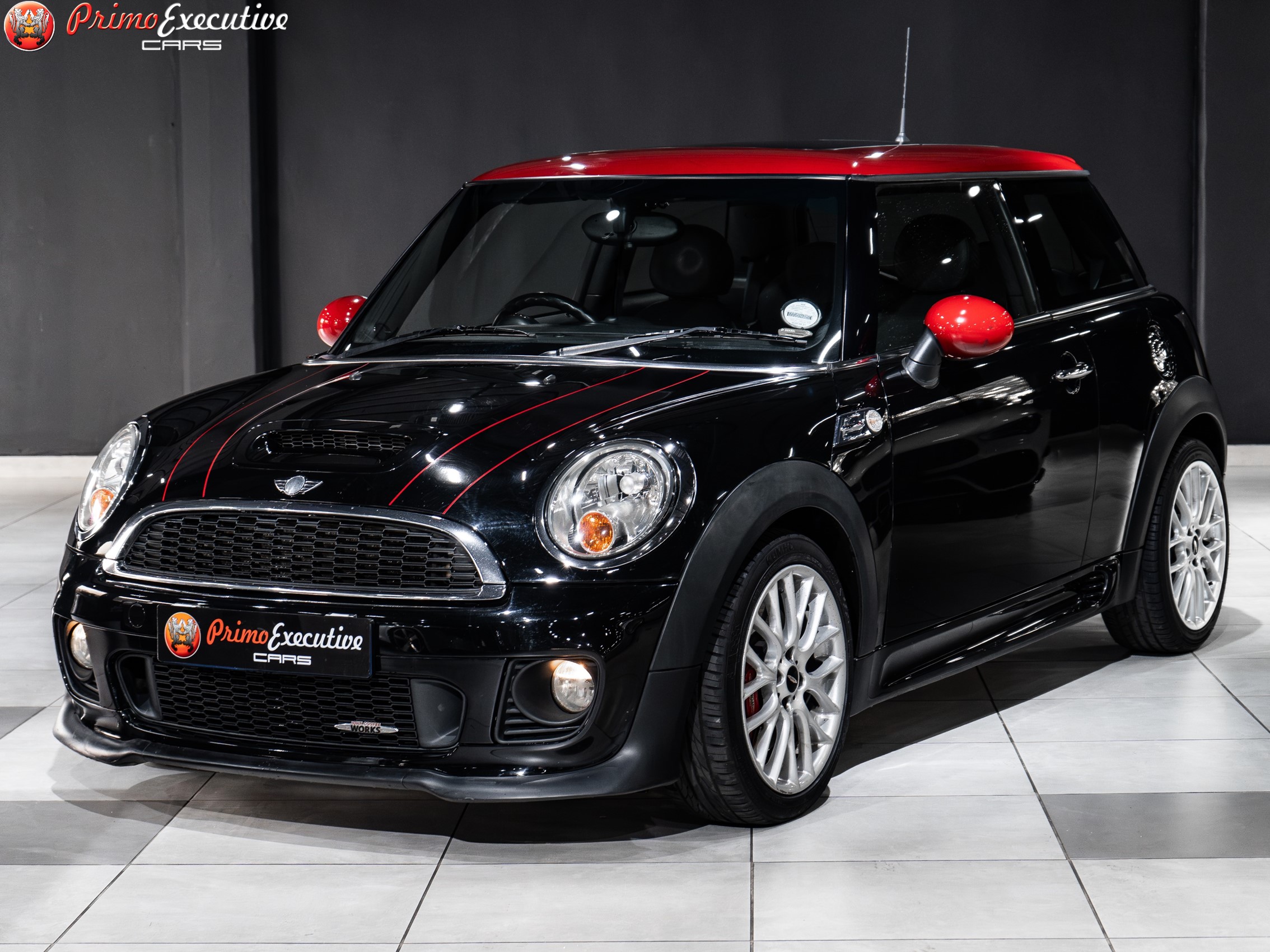 2011 MINI Cooper Mark III JCW Q2FyTGlzdGluZzo1MzM1NTE R159900 | Avo Auto